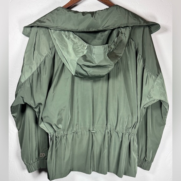CALIA by Carrie Underwood Green Anywhere Jacket Size Medium - Picture 3 of 9